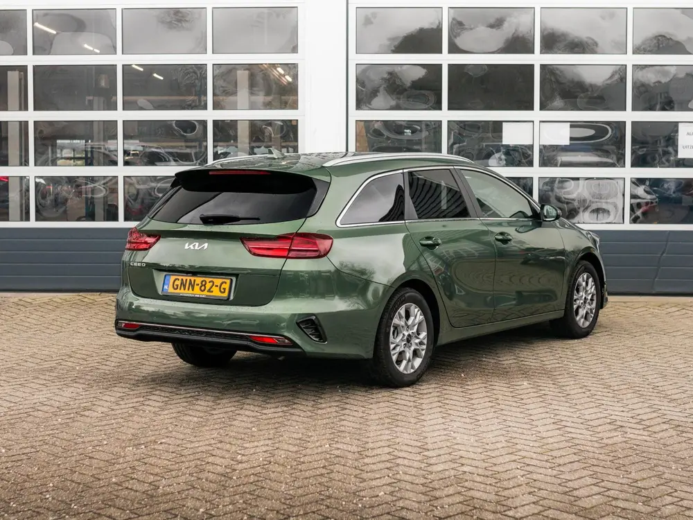 Kia Ceed 1.0 T-GDi DynamicPlusLine Navigatie l S uit 2024, foto 5
