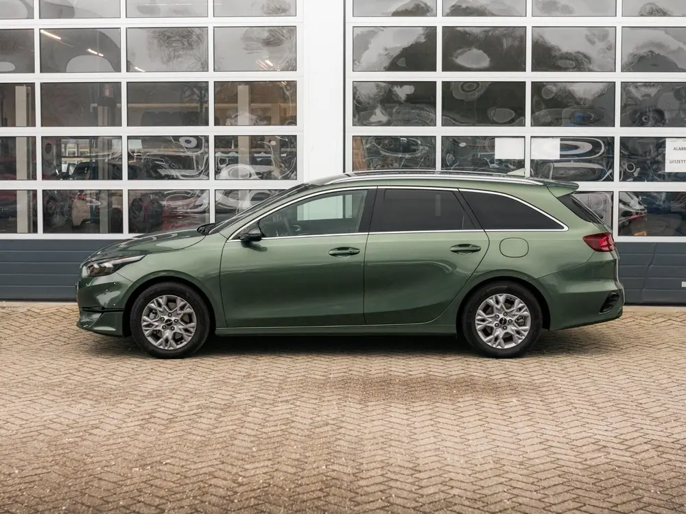 Kia Ceed 1.0 T-GDi DynamicPlusLine Navigatie l S uit 2024, foto 8