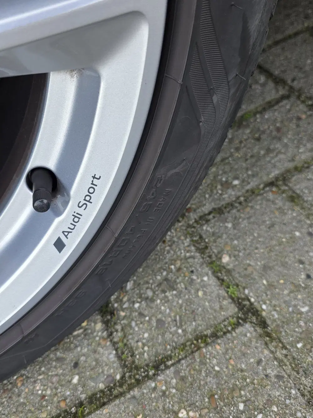 Audi A4 35 TFSI Pro Line + S-LINE VELGEN + ADAPT C uit 2021, foto 8