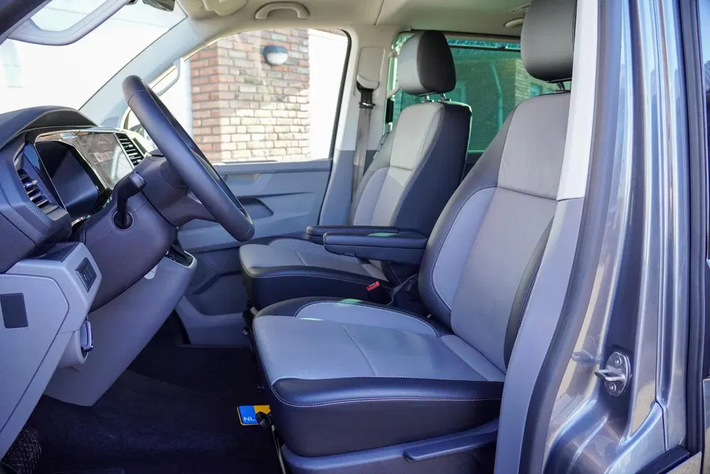 Volkswagen Transporter 2.0 TDI 204 pk DSG Aut. Highline Edit uit 2023, foto 13