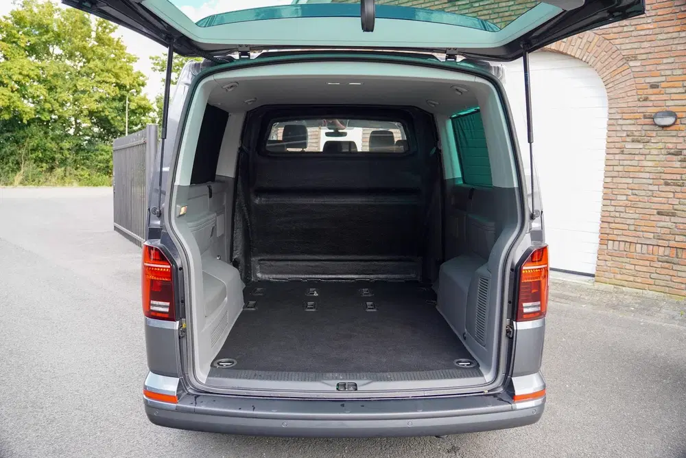 Volkswagen Transporter 2.0 TDI 204 pk DSG Aut. Highline Edit uit 2023, foto 17