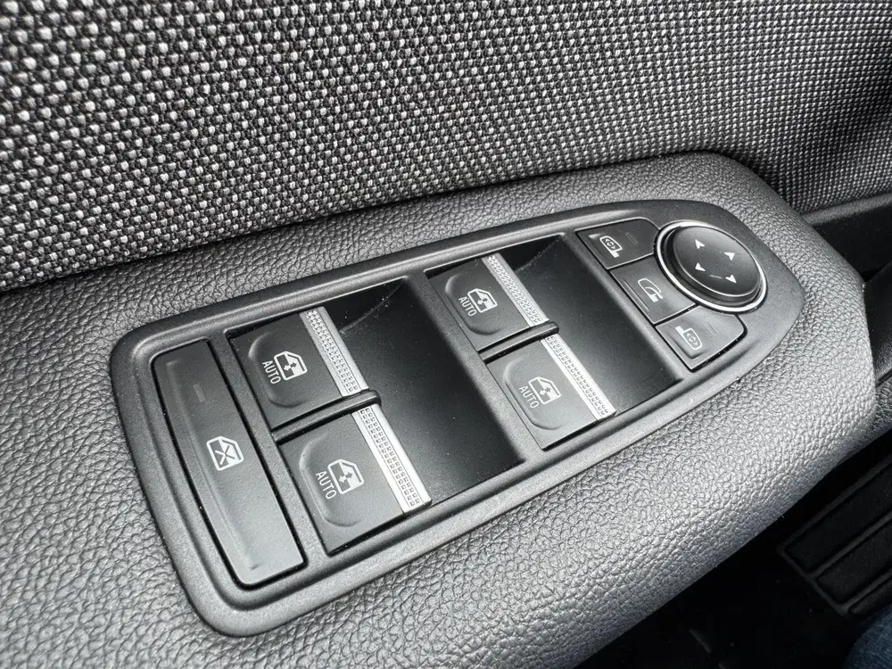 Renault Captur 1.8 E-Tech full hybrid 160 Techno uit 2025, foto 15