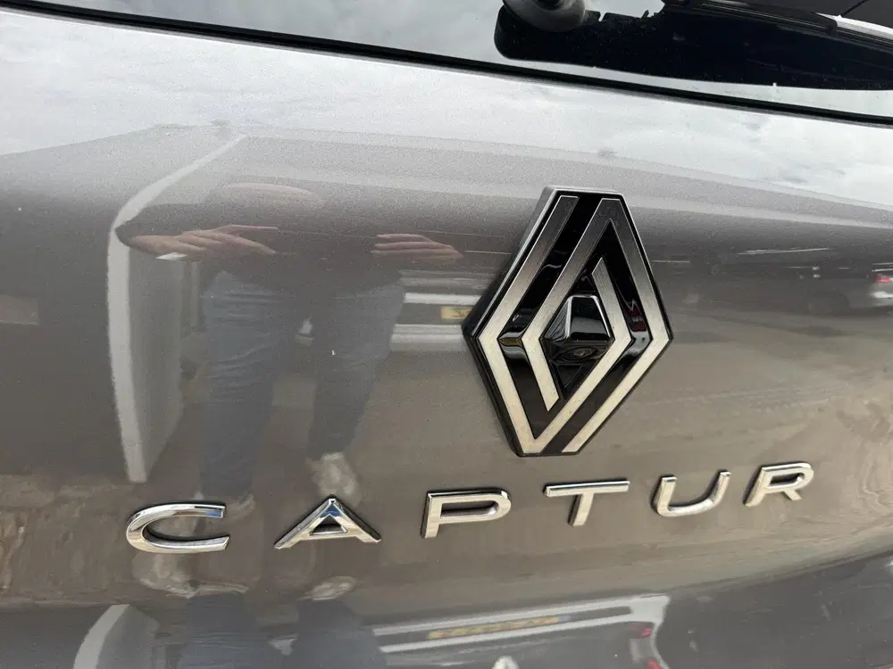 Renault Captur 1.8 E-Tech full hybrid 160 Techno uit 2025, foto 7