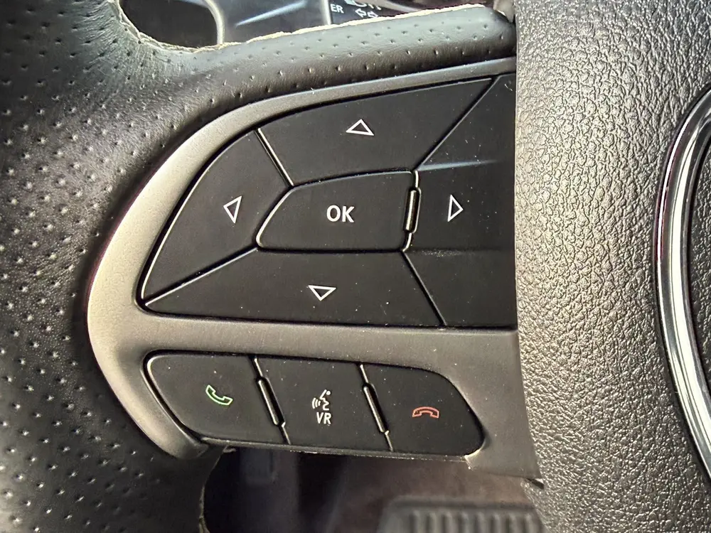 Dodge Challenger SRT Hellcat ACC-H&K-20"-Keyless-Stoelen uit 2019, foto 12