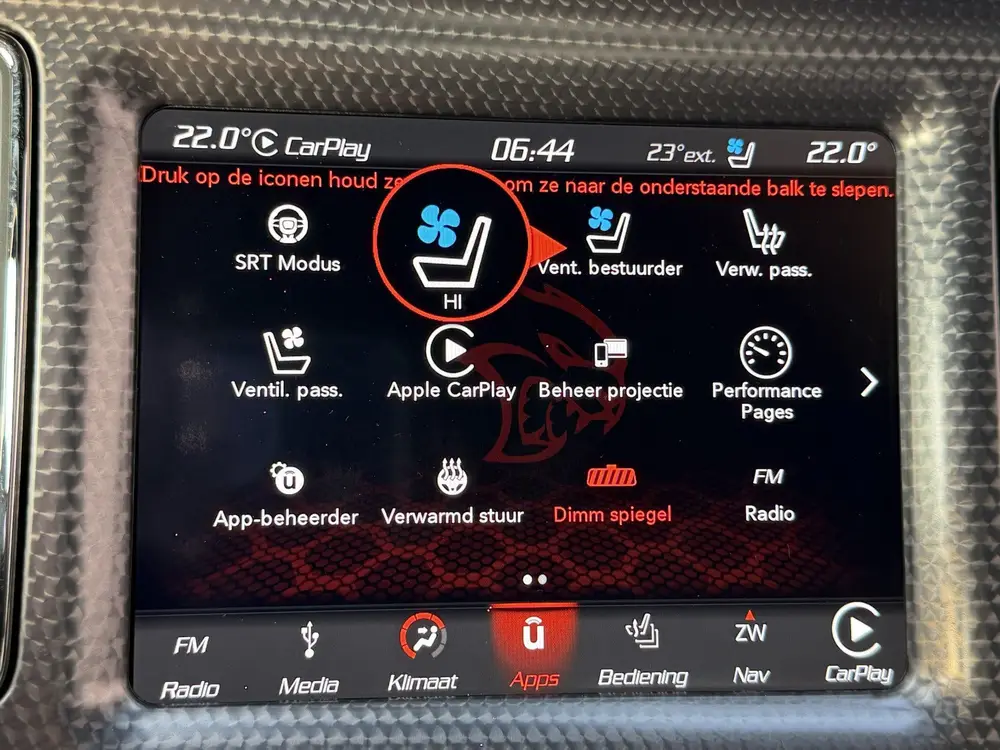 Dodge Challenger SRT Hellcat ACC-H&K-20"-Keyless-Stoelen uit 2019, foto 16