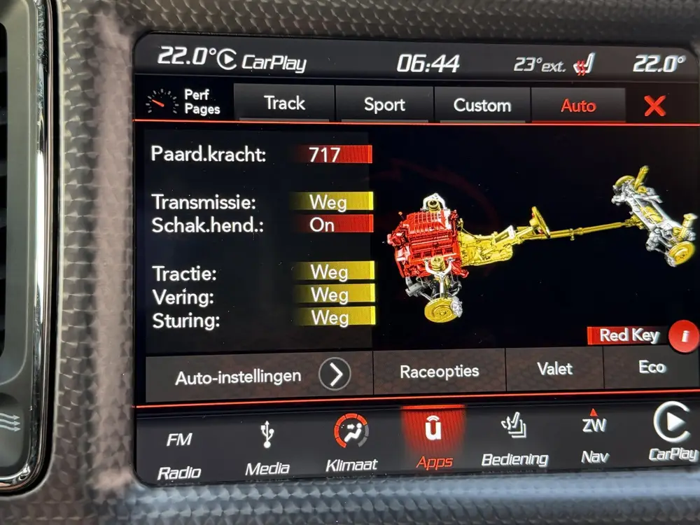 Dodge Challenger SRT Hellcat ACC-H&K-20"-Keyless-Stoelen uit 2019, foto 18