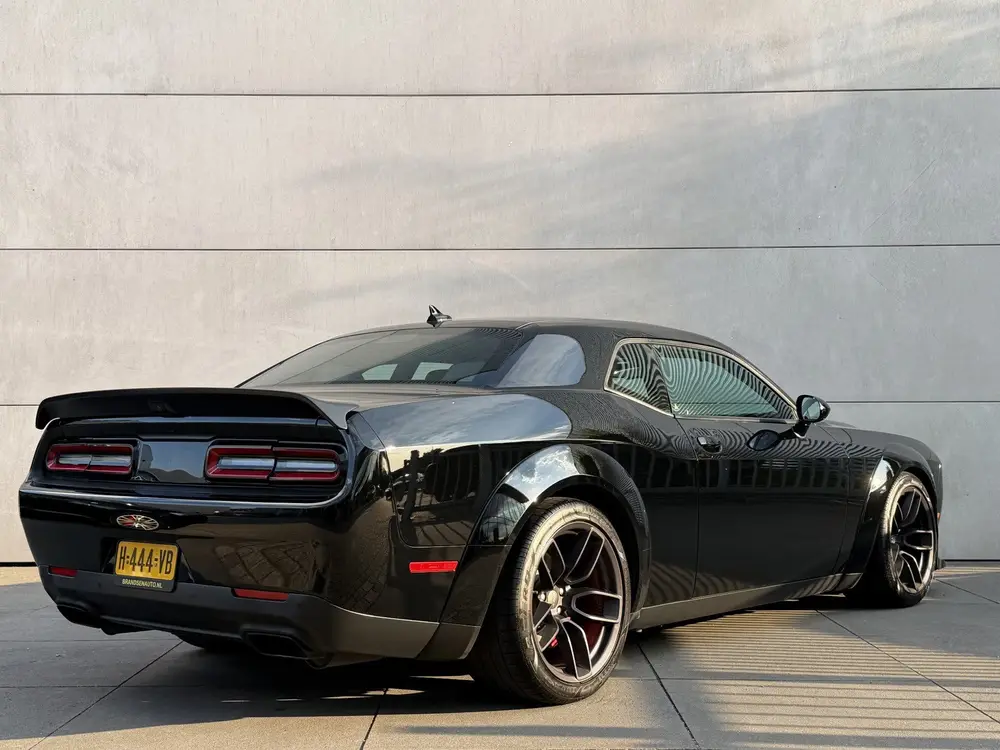 Dodge Challenger SRT Hellcat ACC-H&K-20"-Keyless-Stoelen uit 2019, foto 2