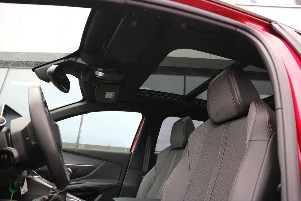 Peugeot 3008 1.2 PureTech GT Line NAVI PANORAMADAK LED uit 2019, foto 15