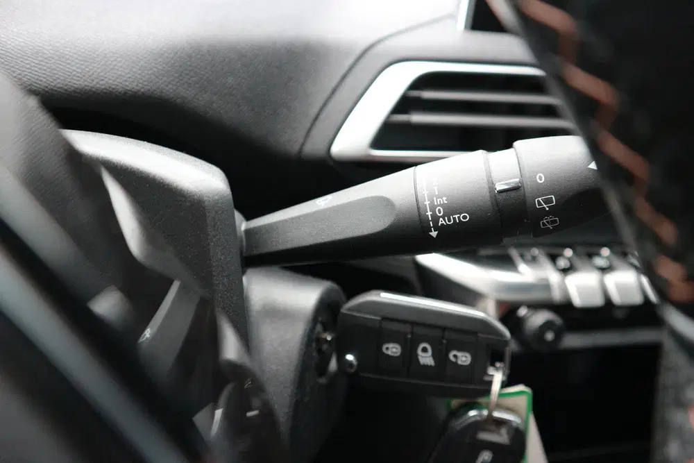 Peugeot 3008 1.2 PureTech GT Line NAVI PANORAMADAK LED uit 2019, foto 19