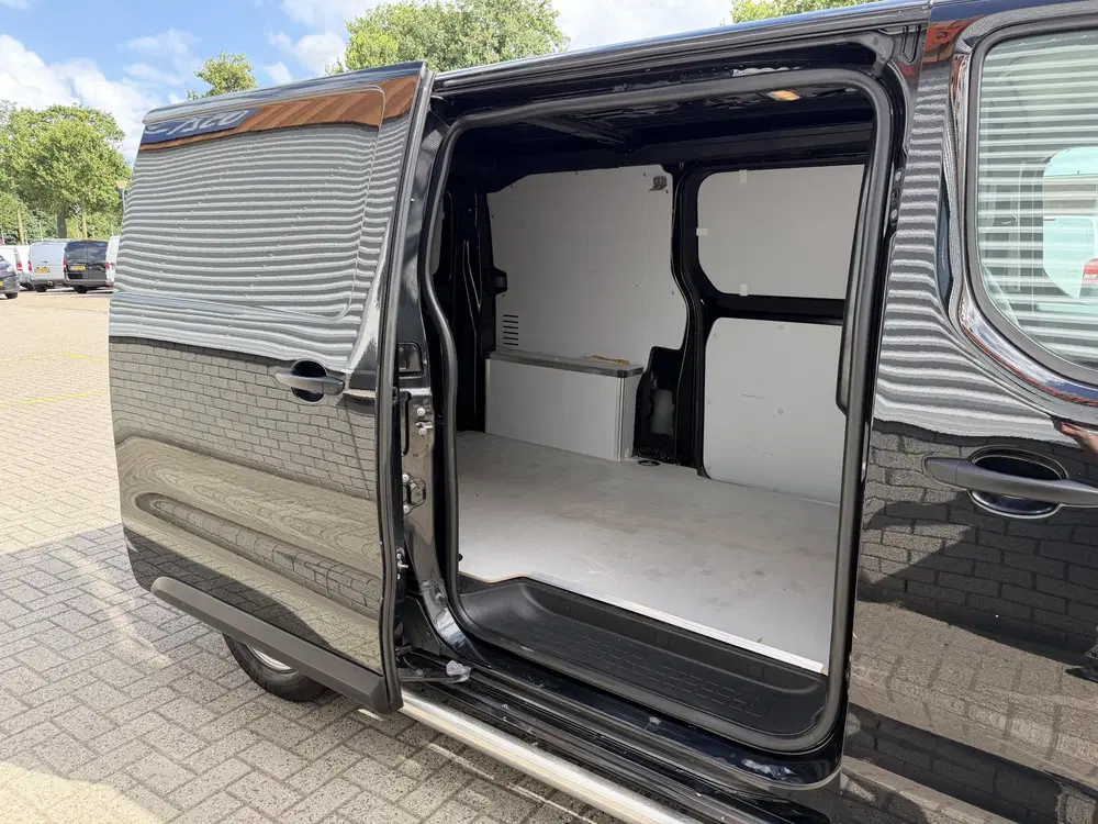 Opel Vivaro 1.5 CDTI L2H1 Edition uit 2021, foto 17