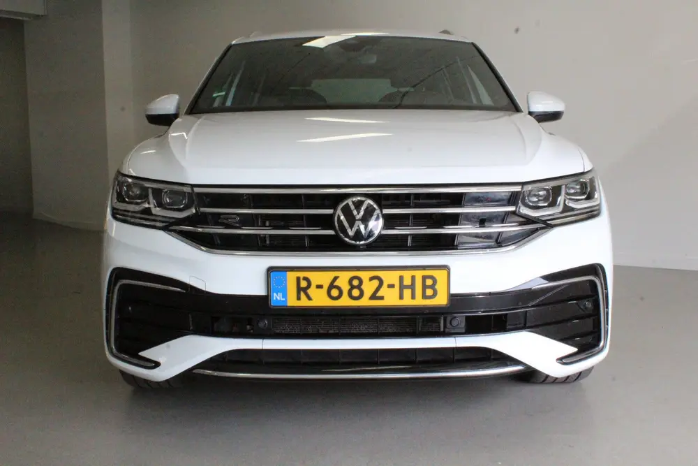 Volkswagen Tiguan 1.4 TSI eHybrid R-Line Business+ | DAB-RAD uit 2022, foto 3