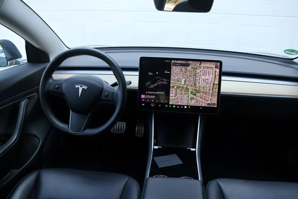 Tesla Model 3 Performance AWD 75 kWh uit 2019, foto 19
