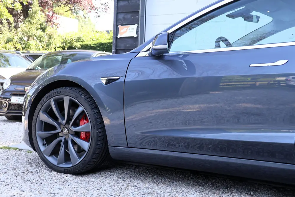 Tesla Model 3 Performance AWD 75 kWh uit 2019, foto 4