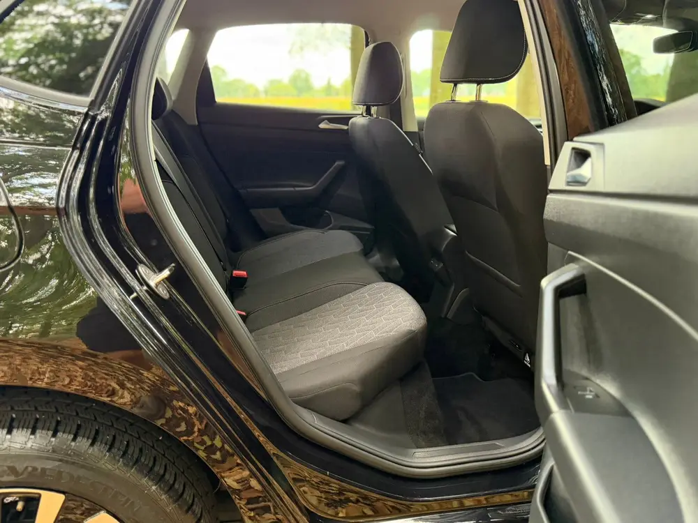 Volkswagen Polo 1.0 MOVE 80pk 2024 Zwart uit 2024, foto 11