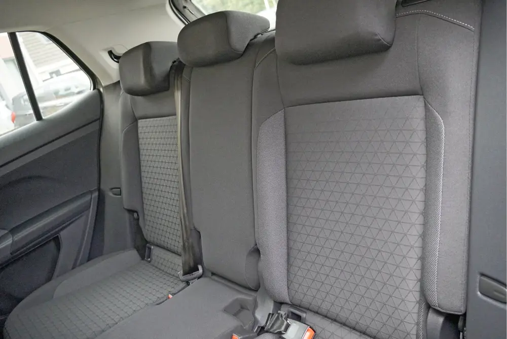 Volkswagen T-Cross 1.0 TSI Life Executive BJ2021 Lmv 16" | L uit 2021, foto 11