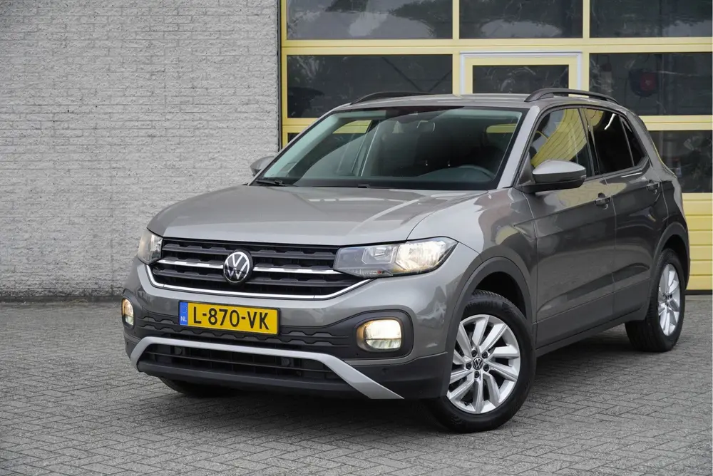 Volkswagen T-Cross 1.0 TSI Life Executive BJ2021 Lmv 16" | L uit 2021, foto 3