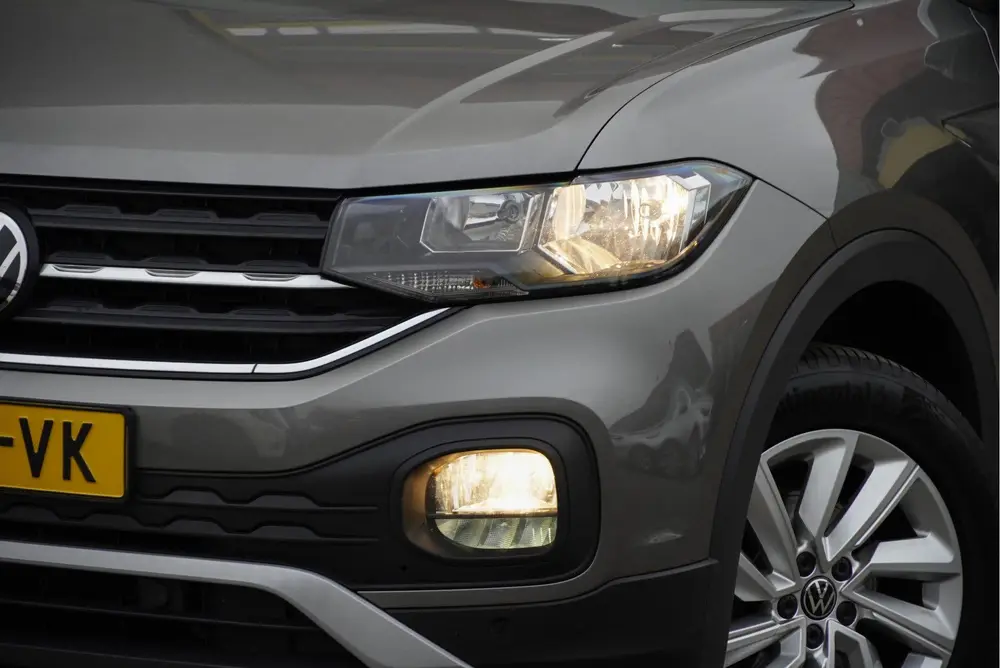 Volkswagen T-Cross 1.0 TSI Life Executive BJ2021 Lmv 16" | L uit 2021, foto 4