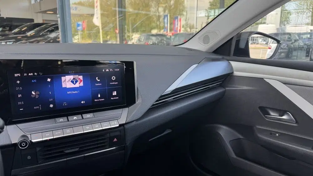 Opel Astra 1.2 Level 2 uit 2023, foto 13