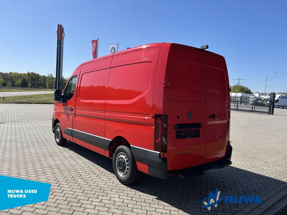 Renault Master (bj 2024) uit 2024, foto 4