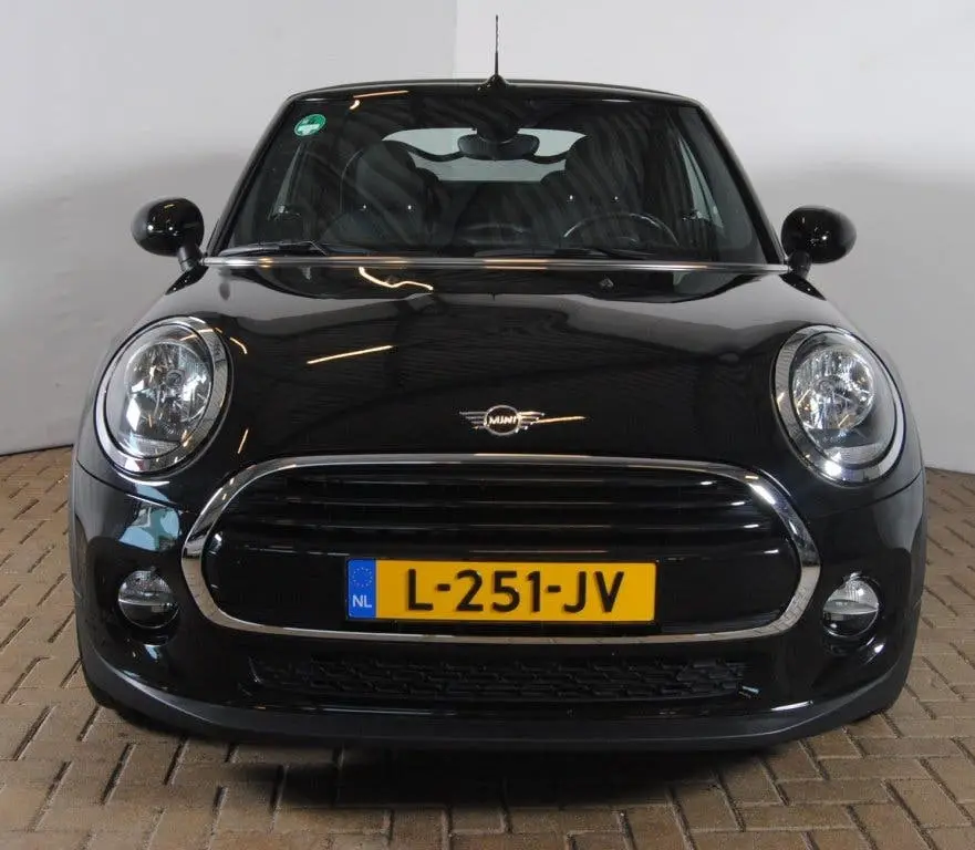 Mini Cabrio 1.5 Cooper Salt uit 2019, foto 12