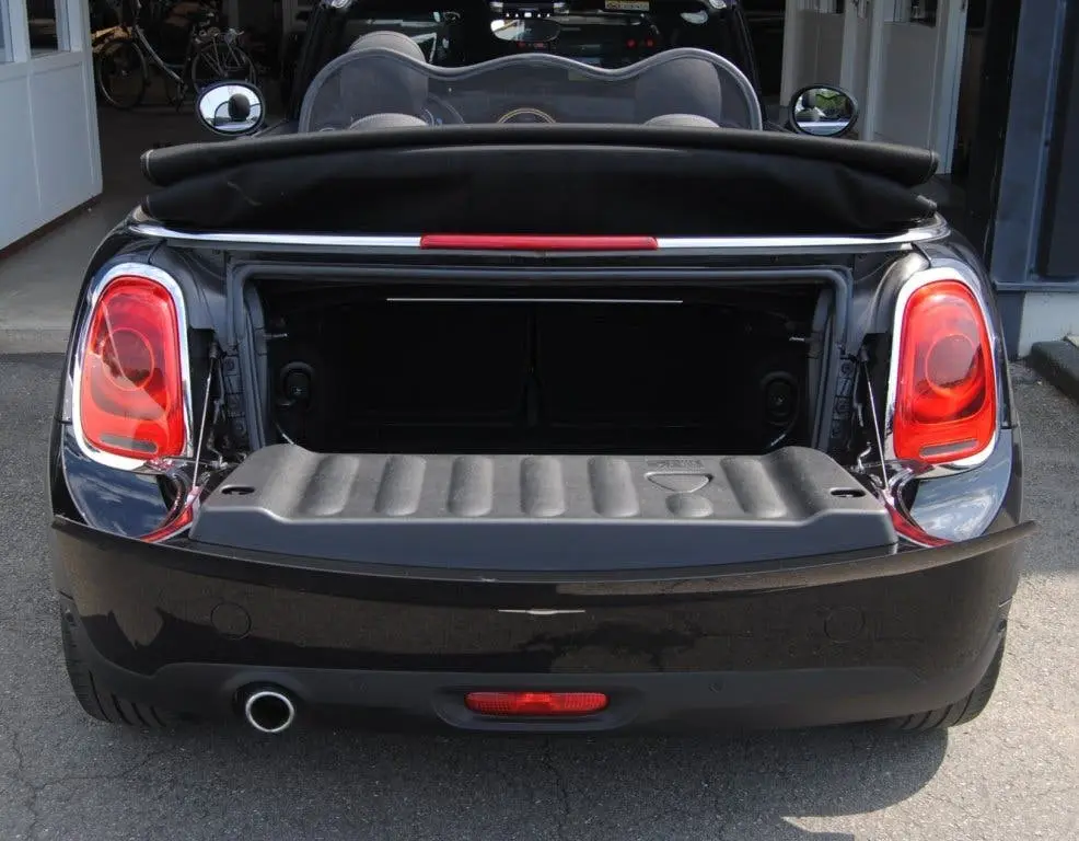 Mini Cabrio 1.5 Cooper Salt uit 2019, foto 16