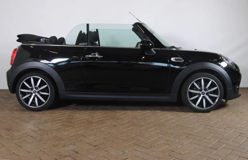 Mini Cabrio 1.5 Cooper Salt uit 2019, foto 2