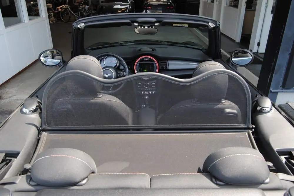 Mini Cabrio 1.5 Cooper Salt uit 2019, foto 9