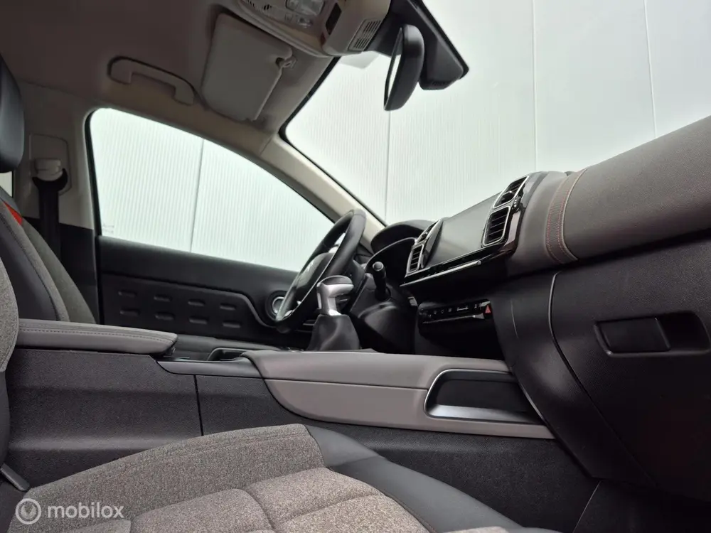 Citroën C5 Aircross CITROEN C5 AIRCROSS 1.2 PURETECH FEEL uit 2019, foto 18