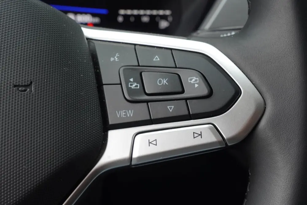 Volkswagen Touran 1.5 TSI Comfortline - VIRT. COCKPIT - 7 PE uit 2025, foto 19