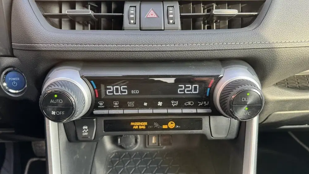 Toyota RAV 4 2.5. Style uit 2022, foto 16