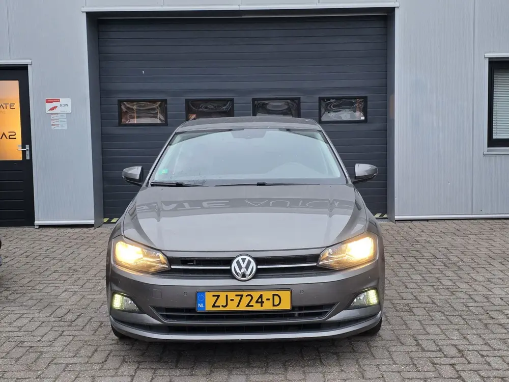 Volkswagen Polo 1.6 TDI Comfortline Business|Digitale Cockpi uit 2019, foto 2