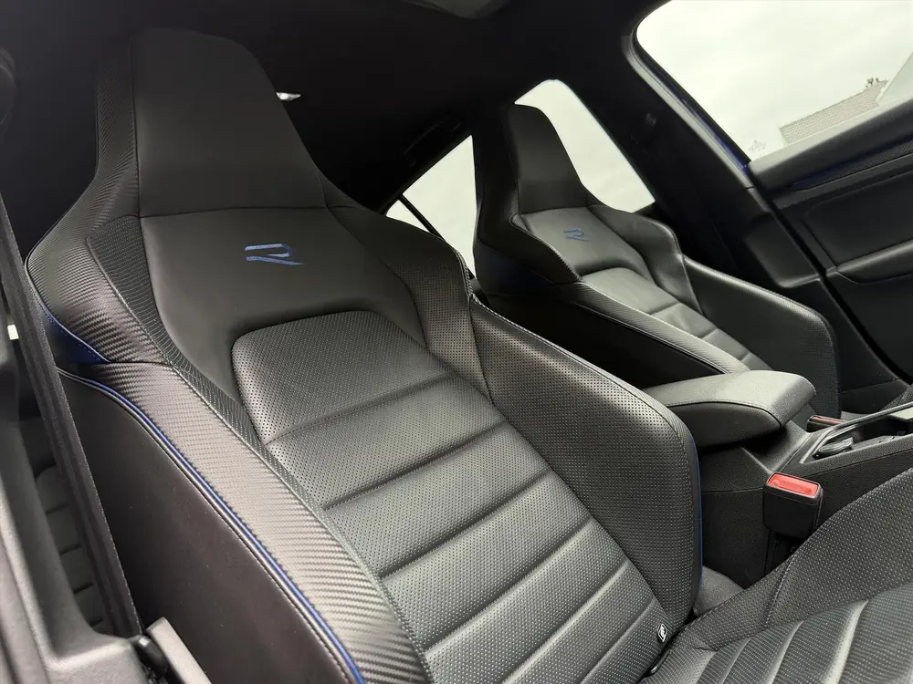Volkswagen Golf 8 2.0 TSI R 441PK 4Motion Performance / Full uit 2021, foto 11
