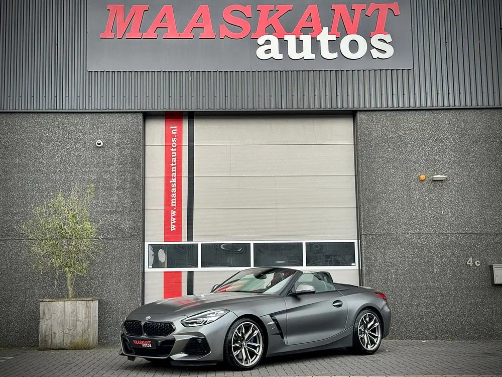 BMW Z4 M40i uit 2021, foto 2