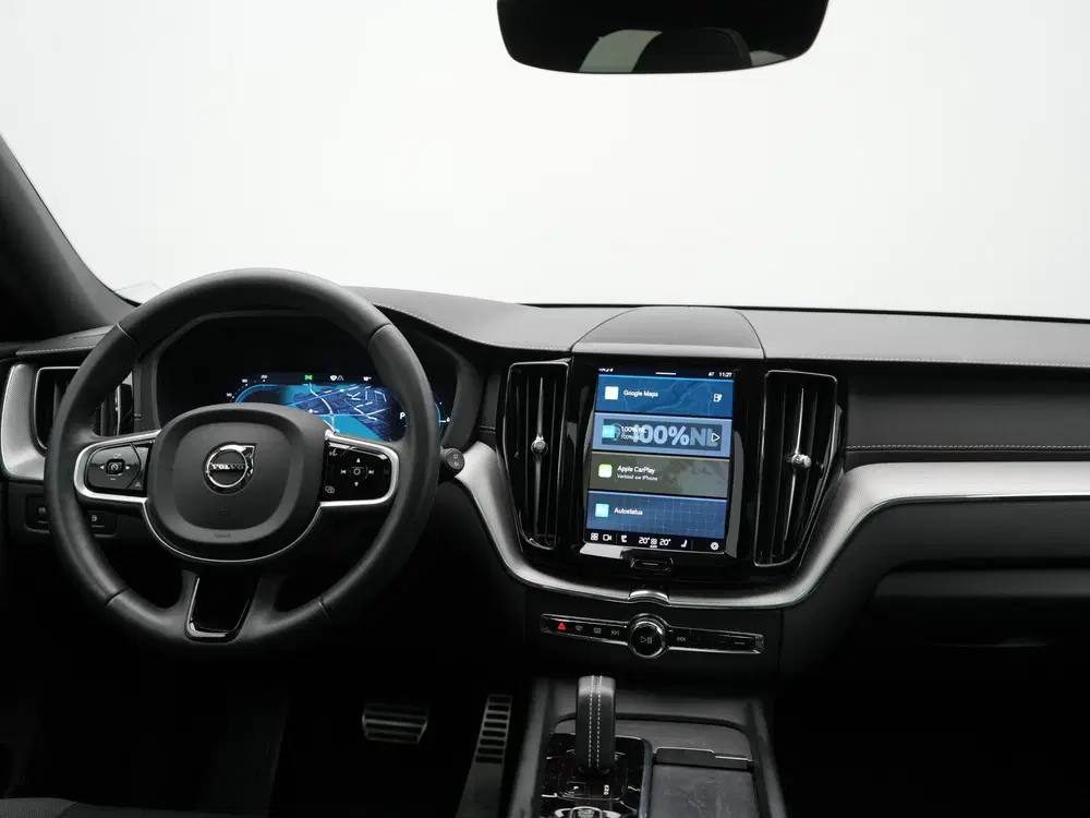 Volvo XC60 T8 AWD Plus Dark LONG RANGE PHEV 456pk Dea uit 2022, foto 9