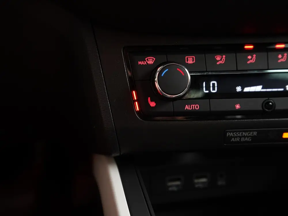 SEAT Arona 1.0 TSI Xcellence Business Intense DSG | Trekhaak uit 2019, foto 13