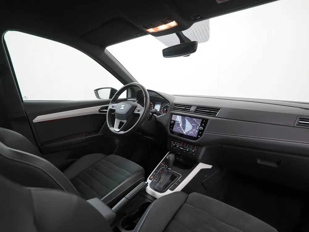 SEAT Arona 1.0 TSI Xcellence Business Intense DSG | Trekhaak uit 2019, foto 2