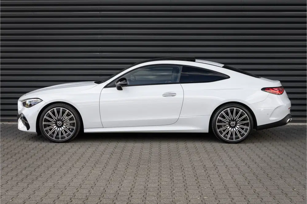 Mercedes-Benz CLE CLE Coupé 200 AMG Line 20'' uit 2024, foto 6