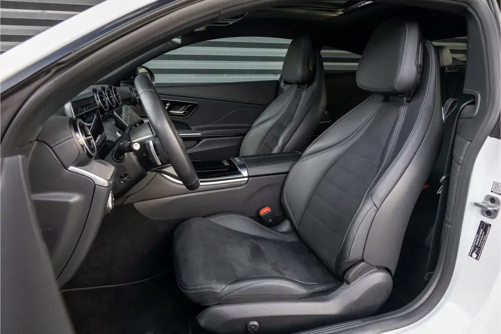 Mercedes-Benz CLE CLE Coupé 200 AMG Line 20'' uit 2024, foto 7