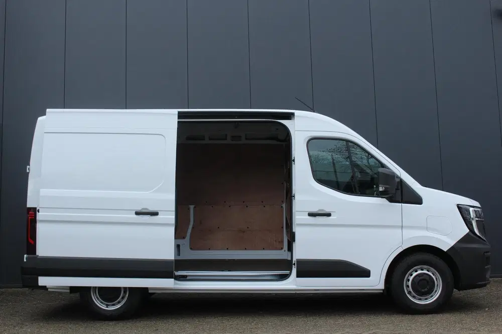 Renault Master T35 L2H2 Advance long range 87 kWh 140 uit 2025, foto 5