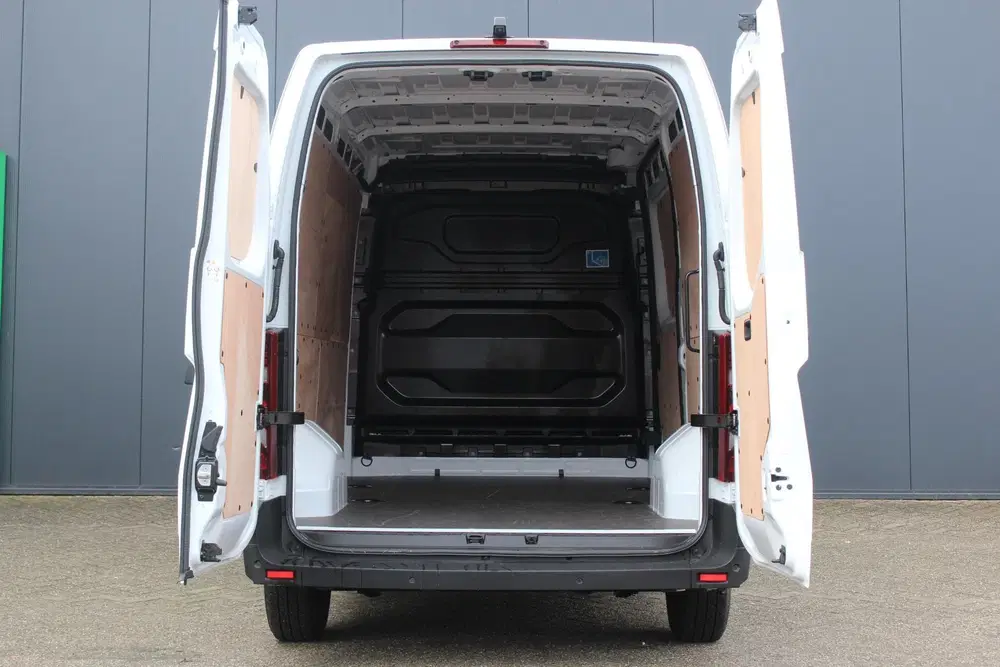 Renault Master T35 L2H2 Advance long range 87 kWh 140 uit 2025, foto 8