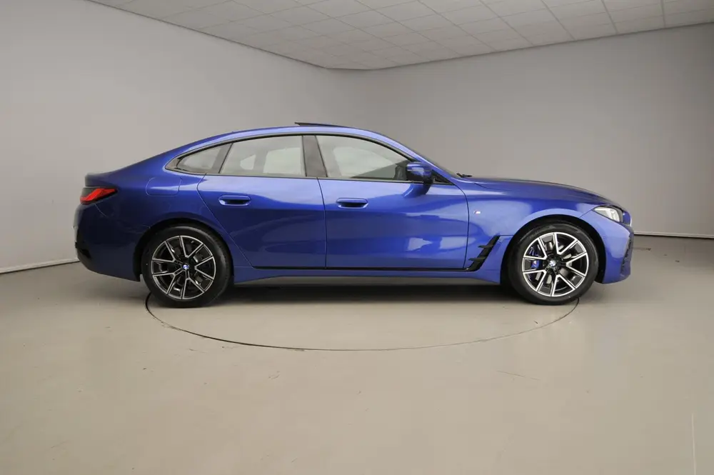BMW 4-serie Gran Coupé 420i uit 2025, foto 4