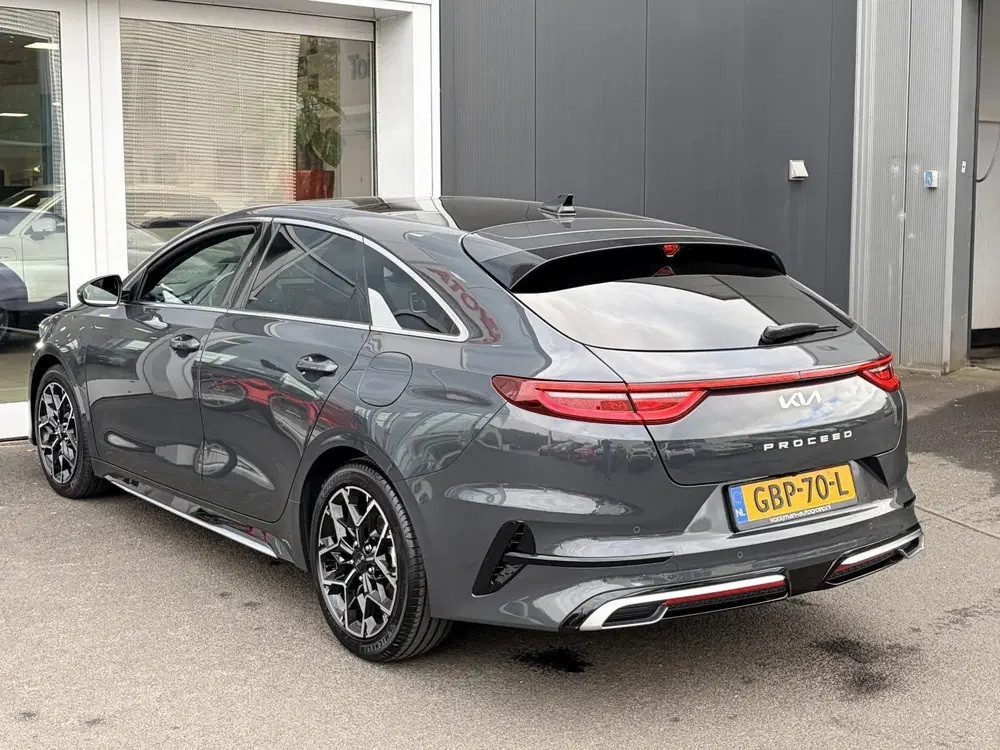 Kia ProCeed 1.5 T-GDi GT-Line uit 2024, foto 8