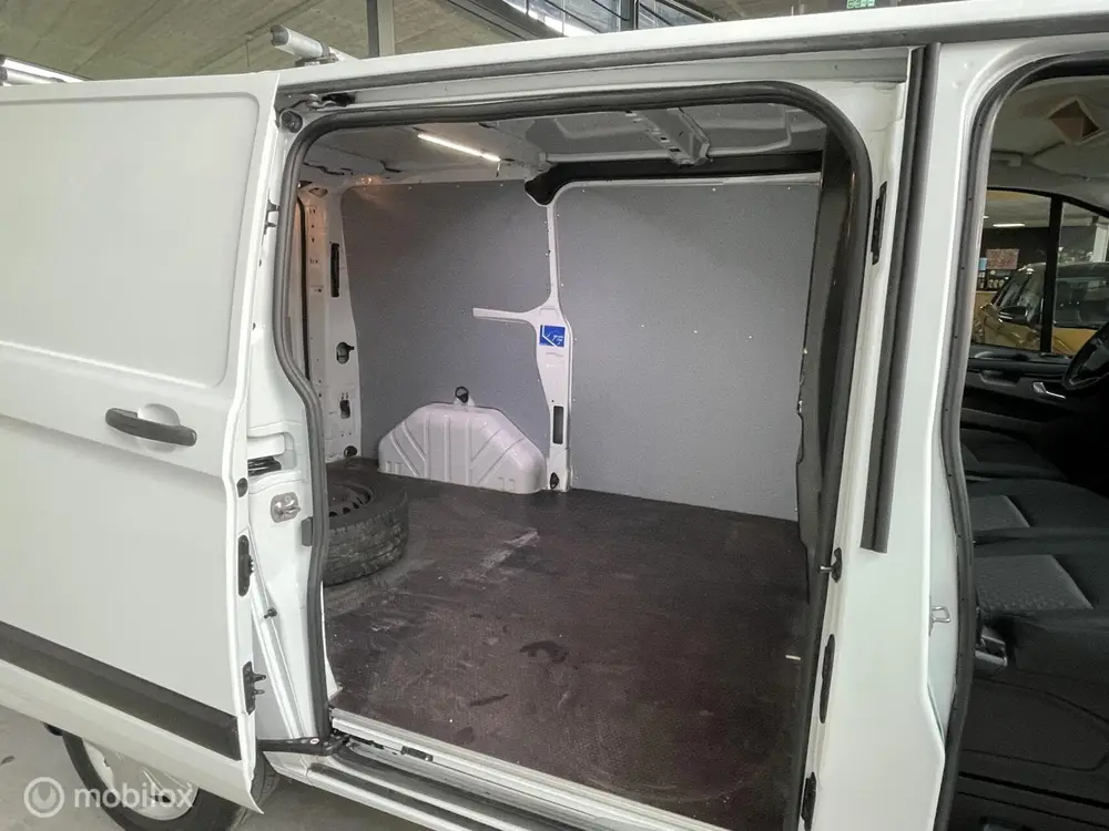 Ford Transit Custom 320 2.0 TDCI L1H1 Trend MHEV uit 2020, foto 8