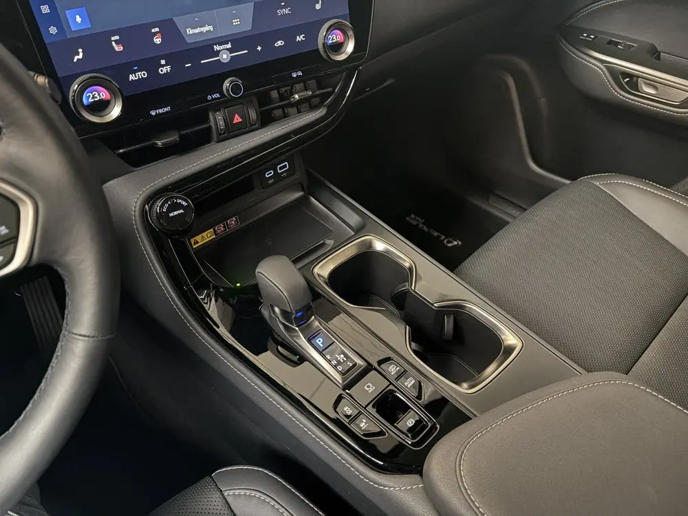 Lexus NX 450h+ AWD LUXERY TREKH uit 2025, foto 9