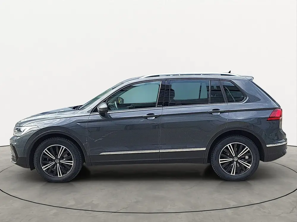 Volkswagen Tiguan 1.5 TSI Life Business uit 2022, foto 4