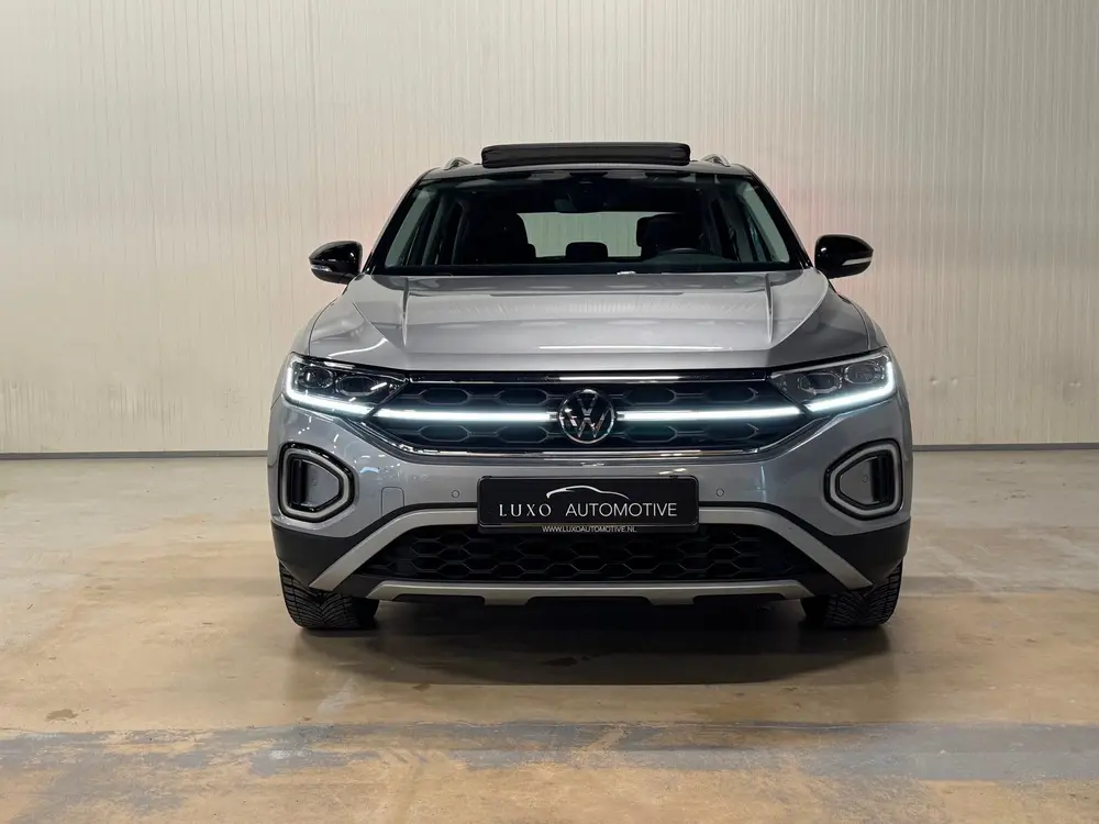 Volkswagen T-Roc 1.5 TSI Style | PANO | IQ LIGHTS | BEATS AU uit 2022, foto 13