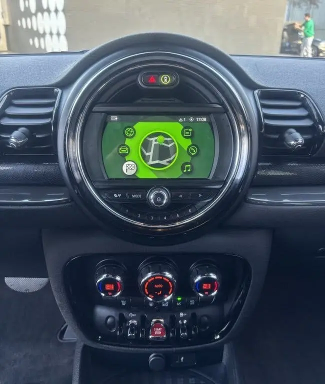 Mini Clubman 1.5 One AUTOMAAT uit 2019, foto 17