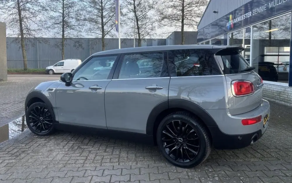 Mini Clubman 1.5 One AUTOMAAT uit 2019, foto 3