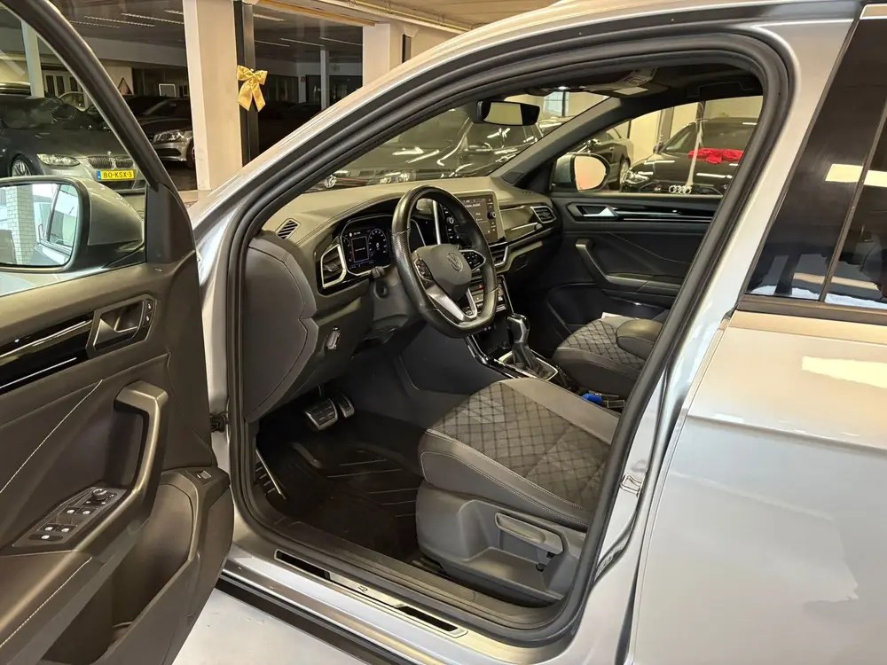 Volkswagen T-Roc 1.5 TSI Sport Business 3X R-Line PANO/IQ-LI uit 2022, foto 11