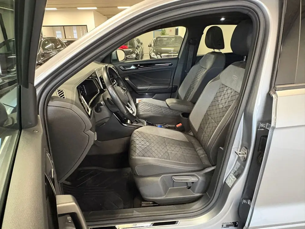 Volkswagen T-Roc 1.5 TSI Sport Business 3X R-Line PANO/IQ-LI uit 2022, foto 12